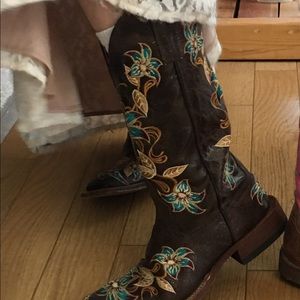 Maci Bean M9034 floral boots